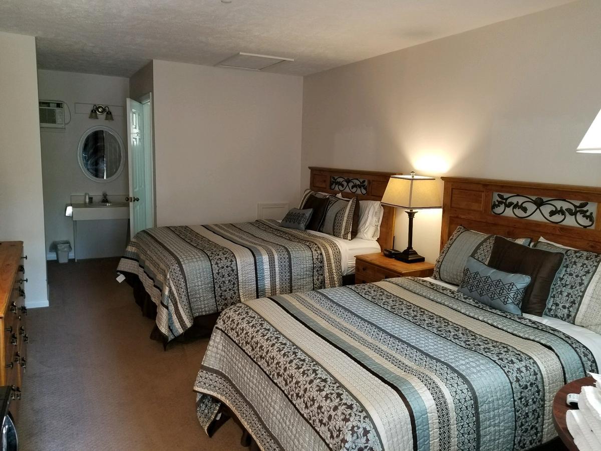 The M-22 Inn Glen Arbor Buitenkant foto